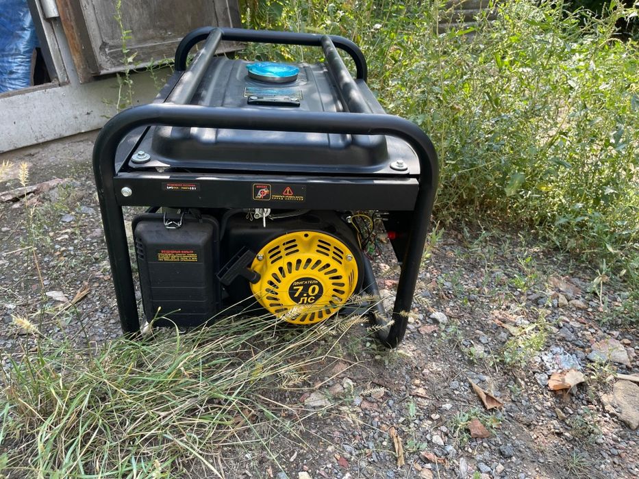 Сдаю в аренду бензиновый генератор