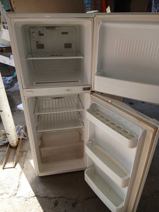 продам Холодильник LG