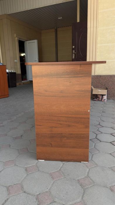 Продам письменный стол