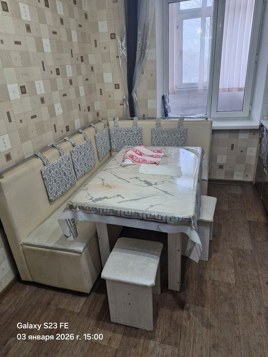 Продам кухонный уголок