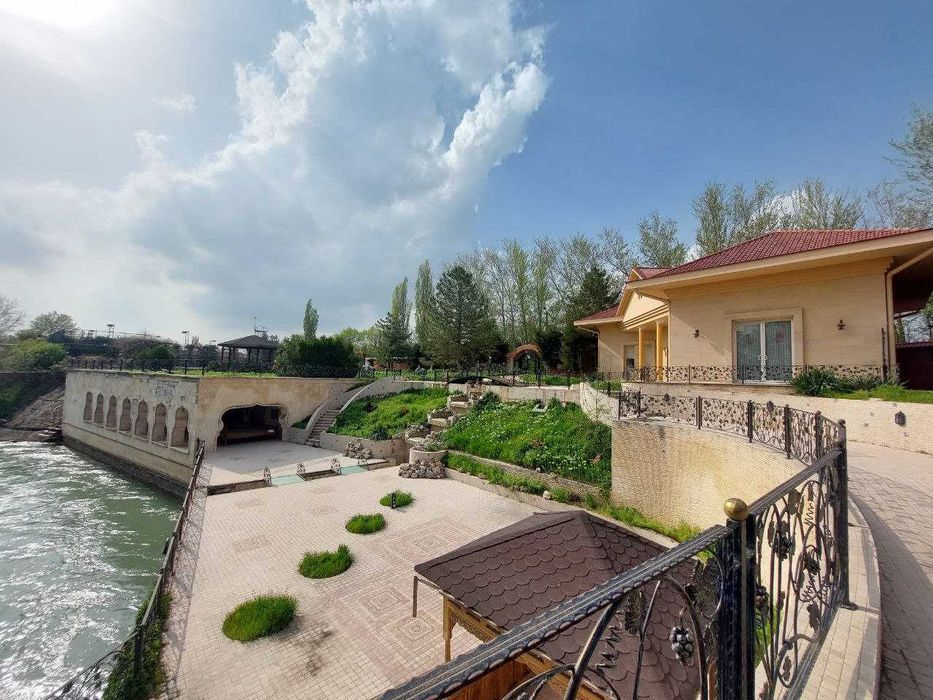 Продается загородная резиденция сегмента «Премиум»