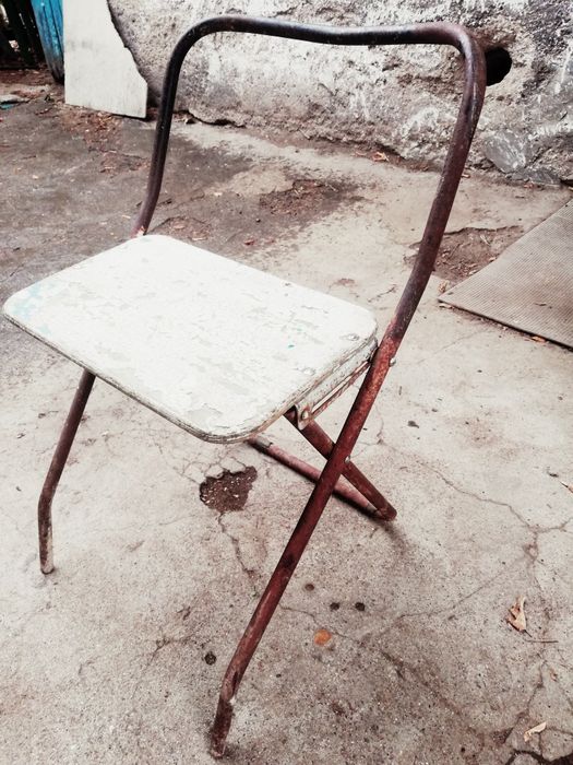 Продаётся складной стульчик рыбака за 3500т