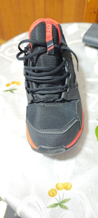 Маратонки за разходка много малко носени 42 номер