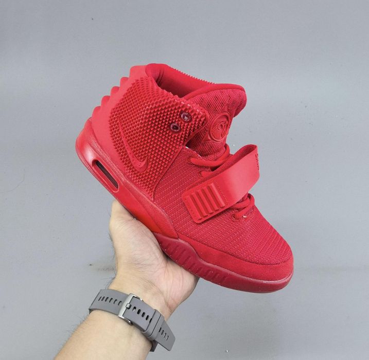 NIKE Air Yeezy 2