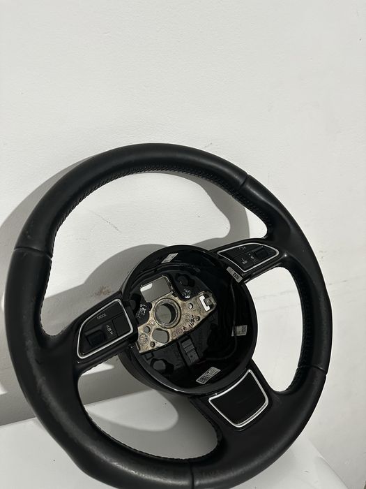 Volan audi a5 stare buna