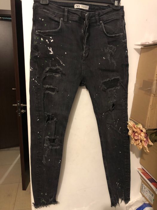 Дънки на марката ZARA