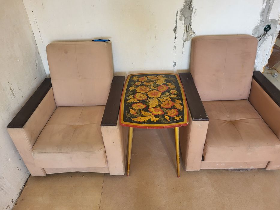 Продам 2 кресла самовывоз