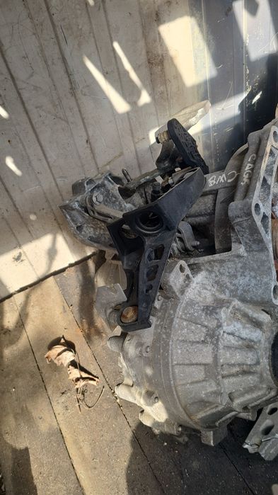 Cutie viteze vw ,motor 1.4 tsi,6 trepte,cod cutie KWB,cod motor CDGA