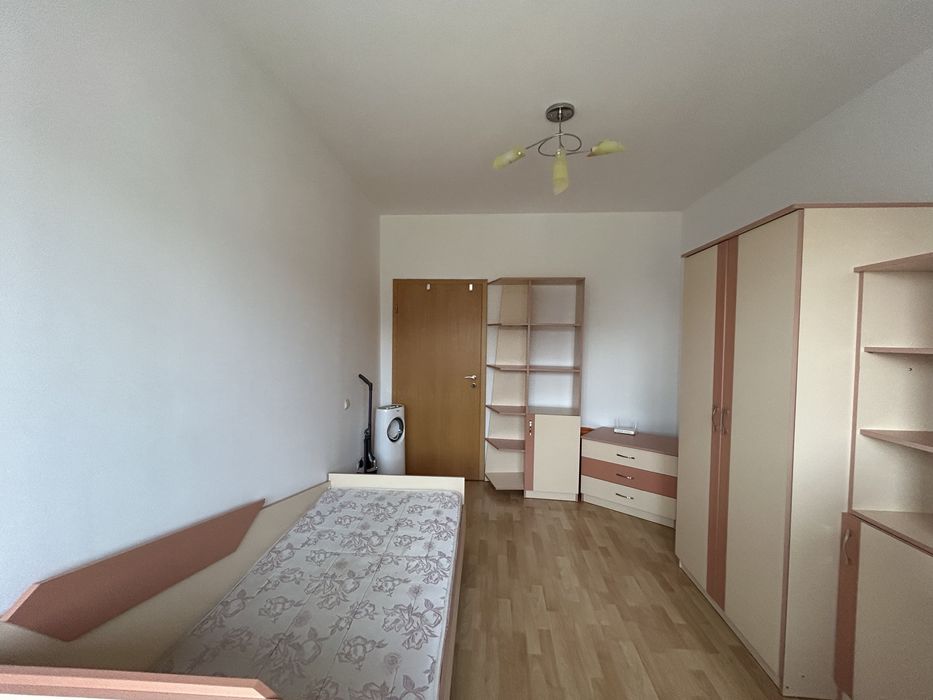 Vand mobilier dormitor copii/adolescenti