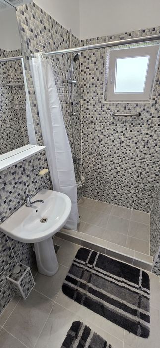 La 5 minute de stația de metrou Eroii Revolutiei