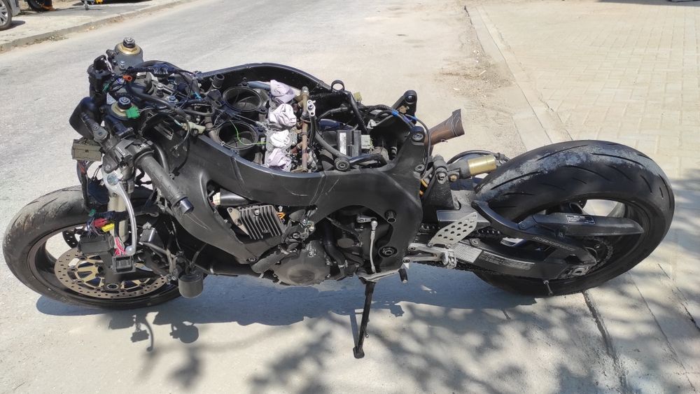 Honda Cbr 1000rr 2006 на части