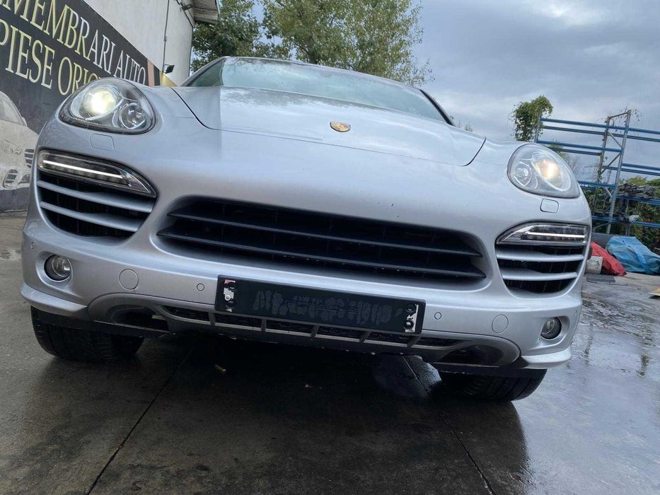 dezmembrez porsche cayenne cod motor CRCA/bara fata cayenne/faruri