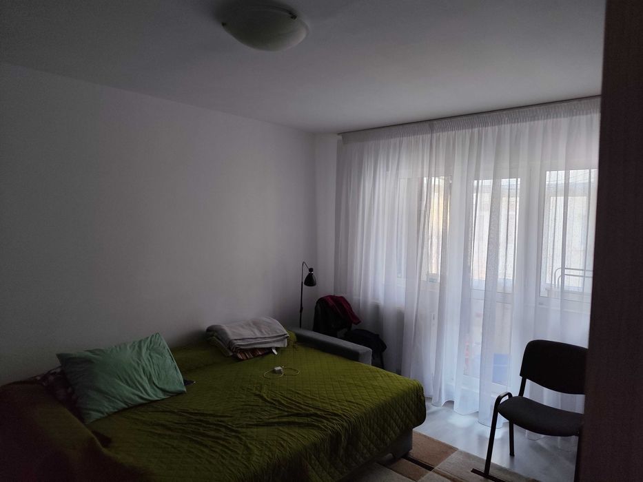 proprietar vand apartament 2 camere