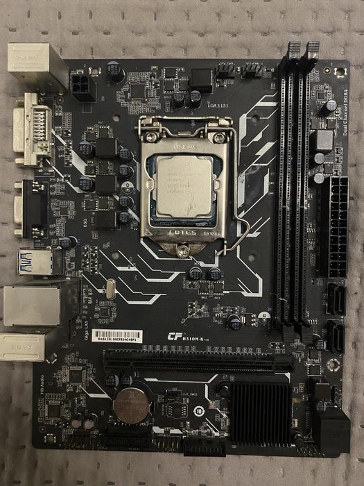 Материнская плата