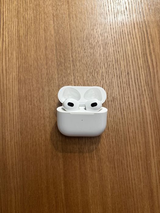 Продам Airpods 3 новые