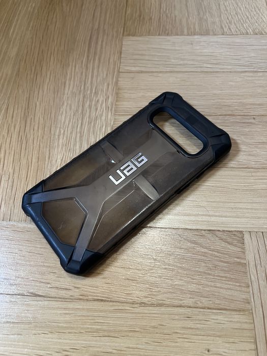 Samsung Galaxy S10 funcțional – ecran defect + husă UAG