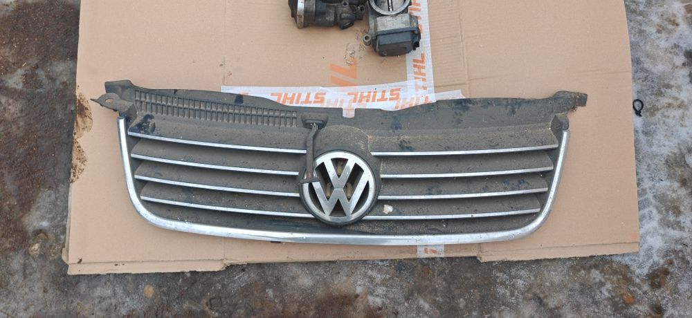 Grila fata passat b5.5 si grila fata touran!