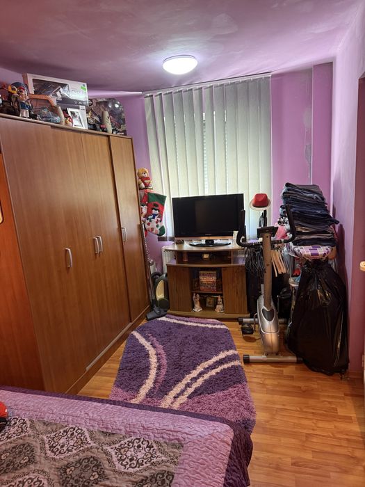 Vand Apartament mobilat !