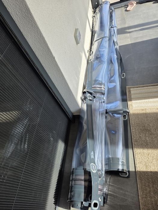 Prelata terasa cu fermuar si bride, ușa si sort