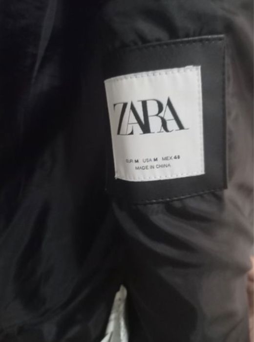 Geaca piele Zara men, M