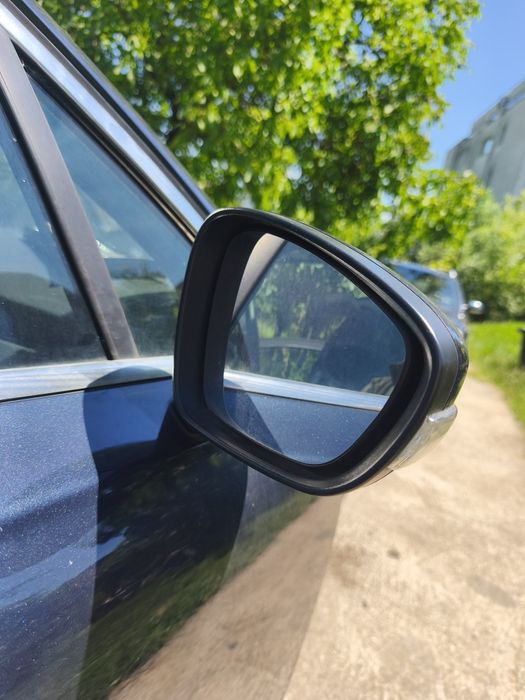 Oglindă dreapta față Peugeot 508 hybrid albastru KGN 2012