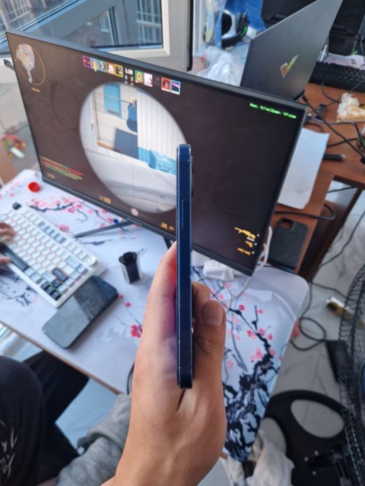 Iphone 12 blue edition