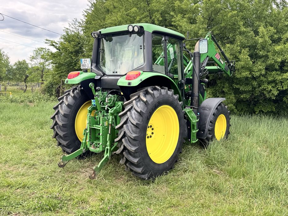 Tractor John Deere 6125 M  cu Incarcator Frontal Profesional