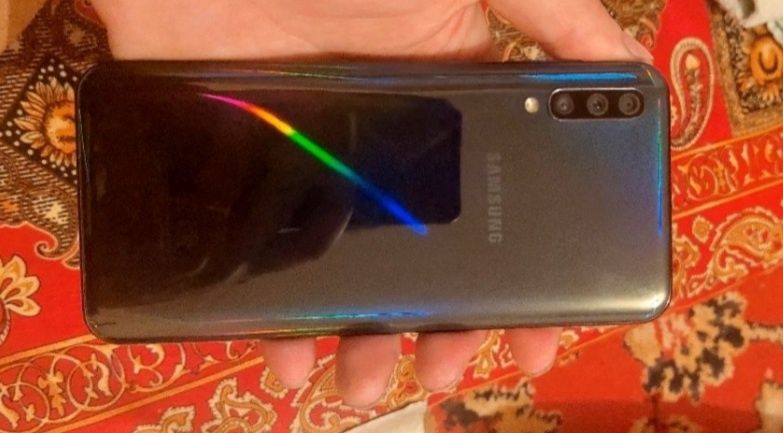 Самсунг а50 64ге