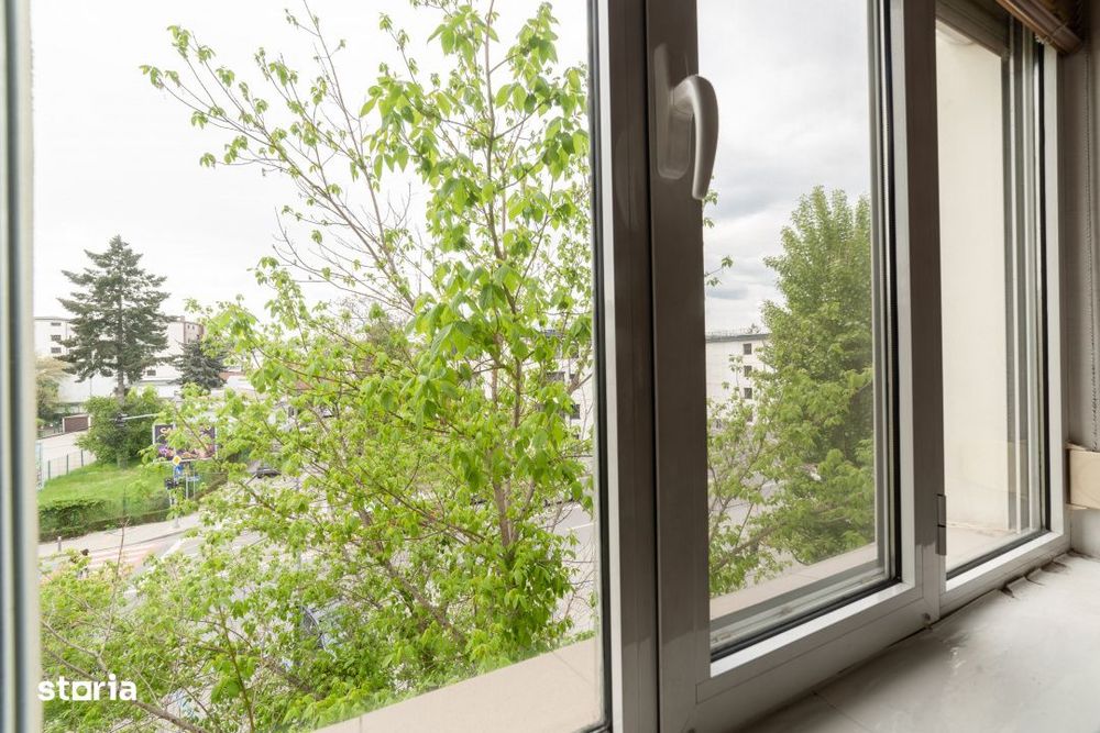 Apartament 2 camere et 3/4 Central, Pitesti