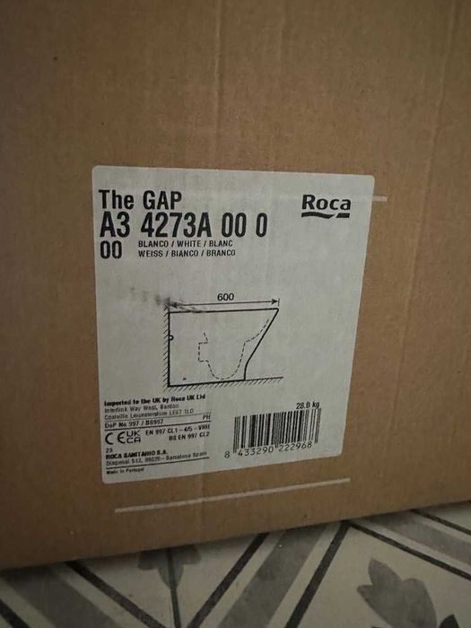 Моноблок Roca тоалетна чиния