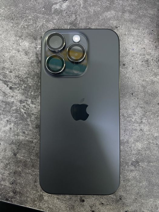 Iphone 15 pro batareka 100%