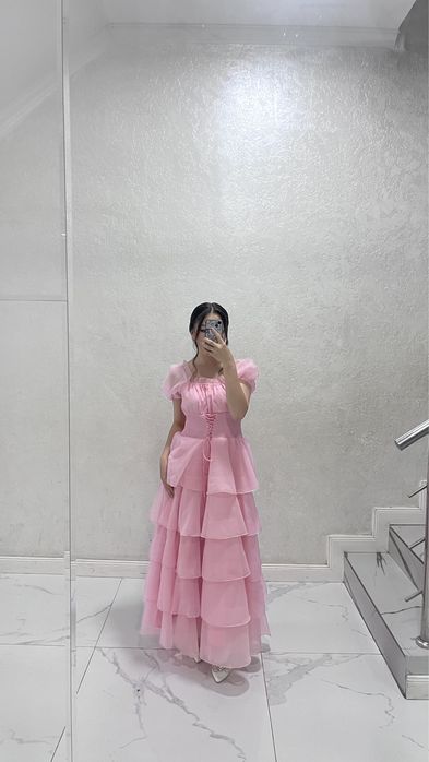 Нежные платье