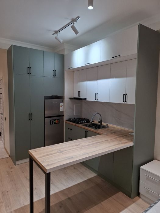 Mebel zakazga kuxnya spalniy prixojka