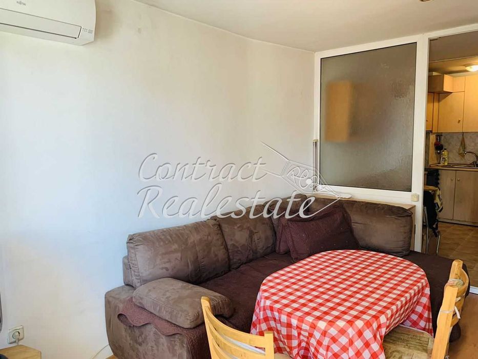 Дава се под наем Едностаен апартамент в Варна, Колхозен пазар - 40 кв.м за 188.7 € - Снимка #1