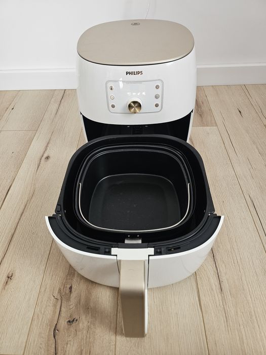 Vând Friteuza/Airfryer Philips Premium XXL