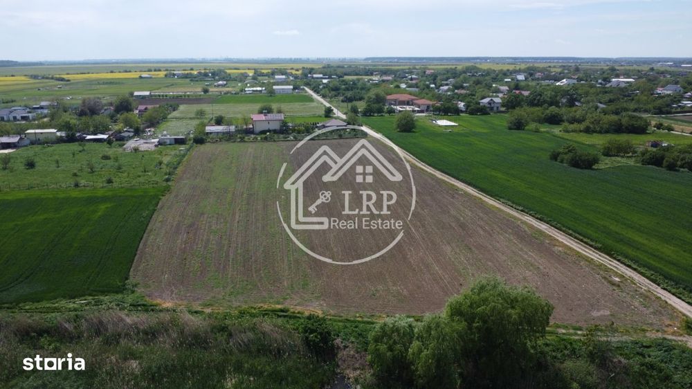 Oportunitate Investitie:10.400mp pe Malul Lacului Creata(posibilitate
