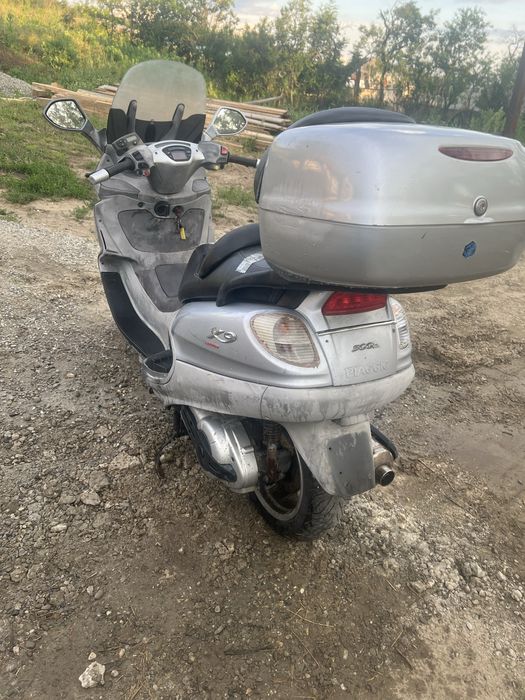 Vand scuter PIAGGIO