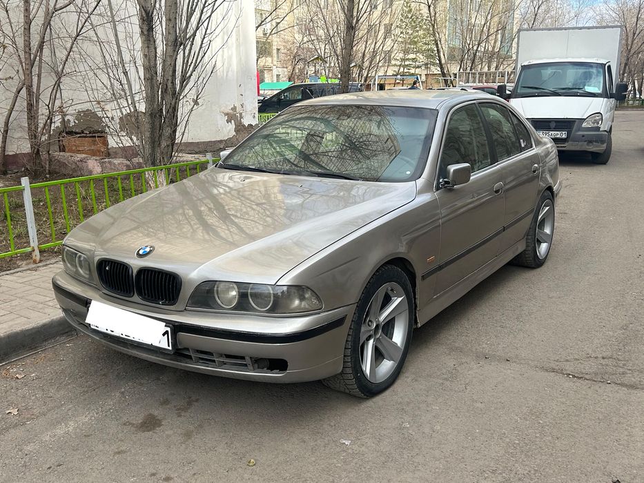 Продам bmw e39 528