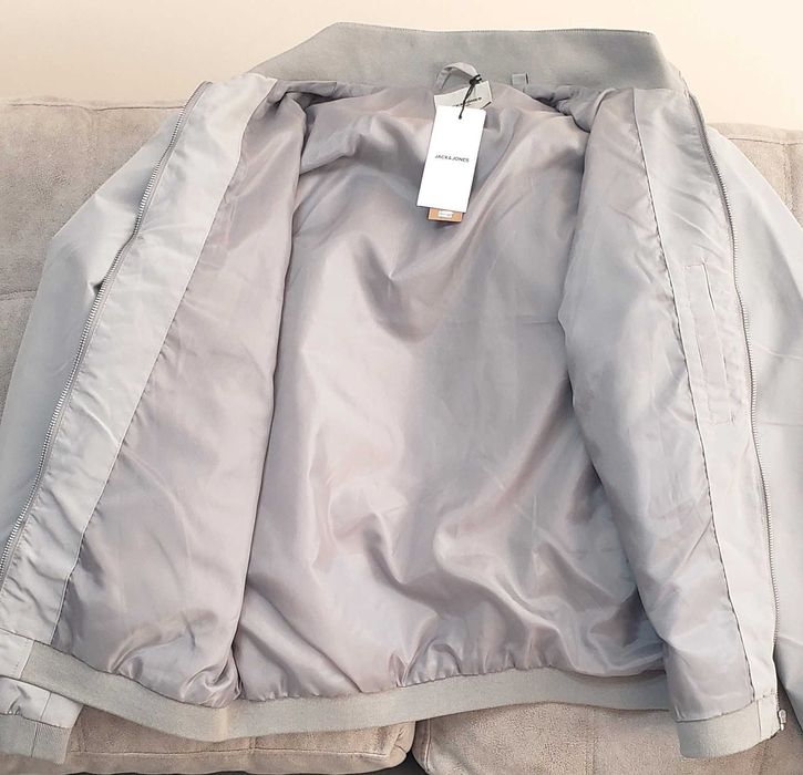 Ново оригинално мъжко яке JACK & JONES