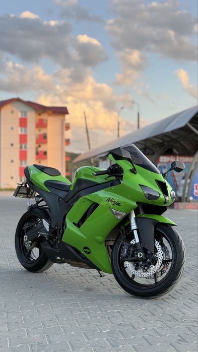 Kawasaki Ninja Zx6r - 125cp / 2008 - 28.000 km