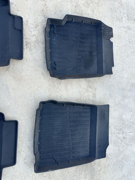 Продам полики камри 50,55