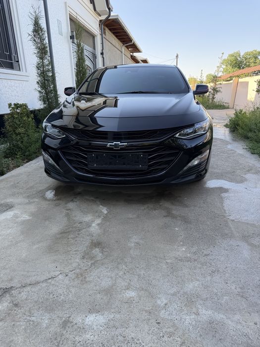 Автомобил MALIBU XL