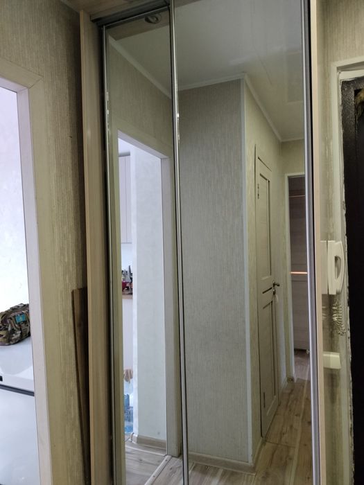 Прихожей шкаф хо