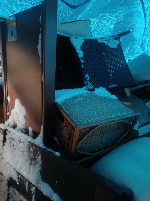 Продам мебель. Вся которая на фото.