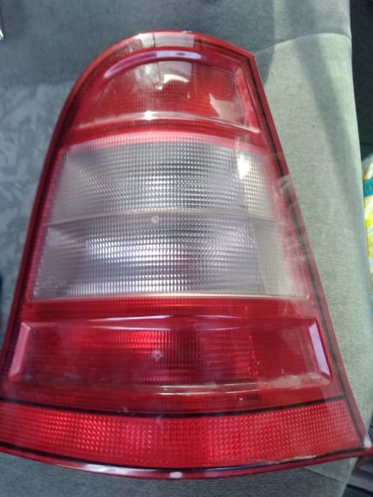Фонарь задний Мерседес А160, 168 ,9правый.