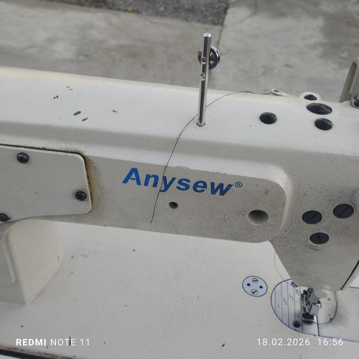 Продам швейную машинку бу