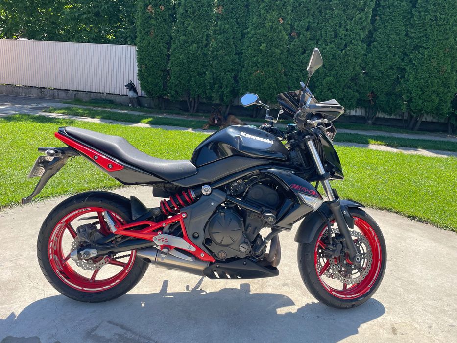 Motocicletă Kawasaki ER6N