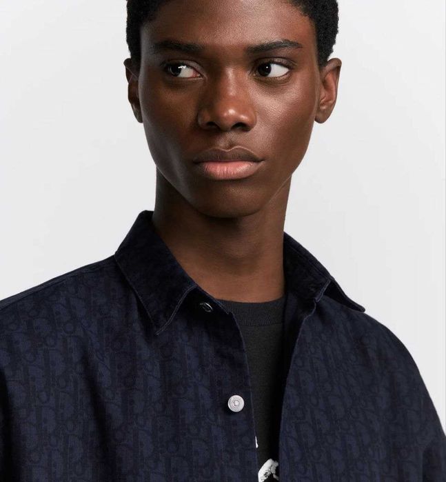 Мъжка риза с дълъг ръкав – стилен и елегантен модел