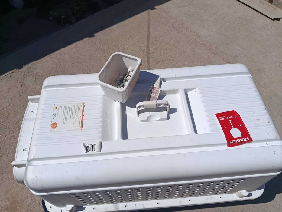 Pet konteyner. Пластиковые переноска для собак