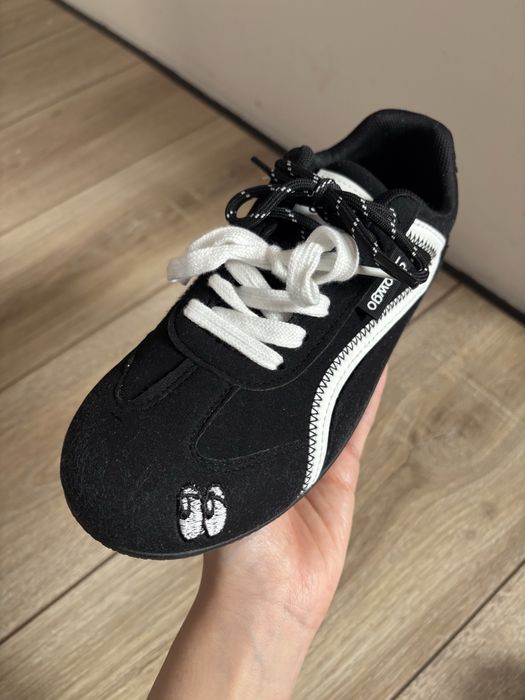 Продам милые женские кеды